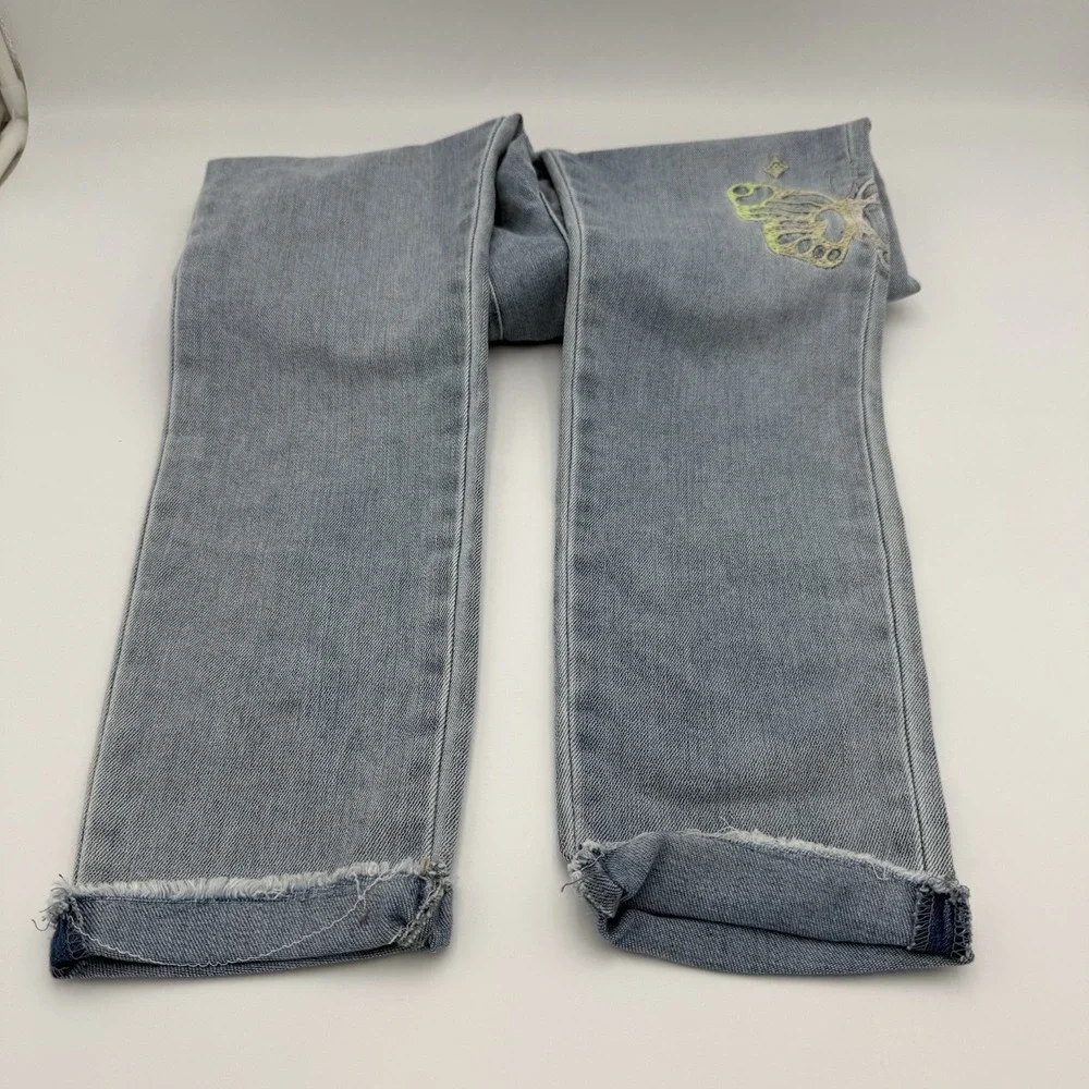 Girls Denim Pants Butterfly Embroidered Size 10 Cuffed Straight Leg Light‎ Wash